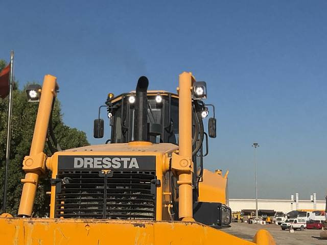 Bulldozer Dressta TD25M: picture 13