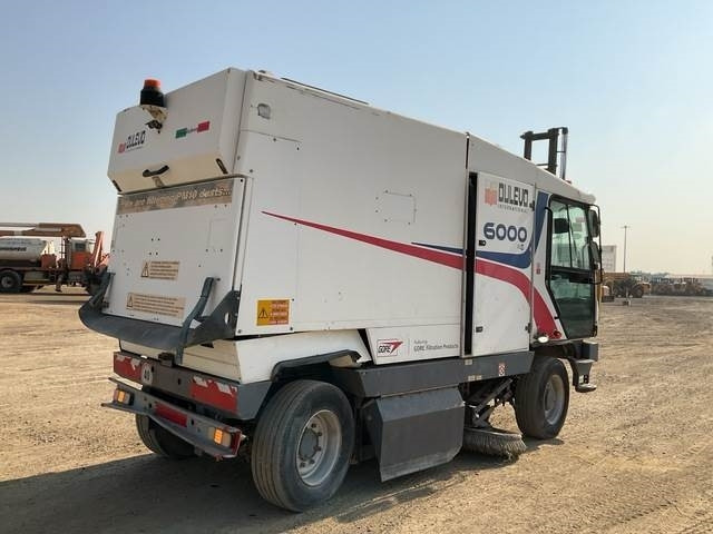 Dulevo 6000 - Road sweeper: picture 3 Dulevo 6000 - Road sweeper: picture 3