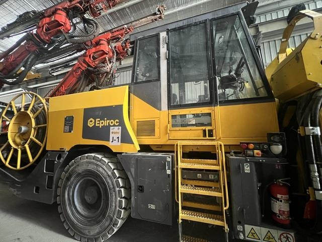 Epiroc Boomer XE3C - Mining machinery: picture 1 Epiroc Boomer XE3C - Mining machinery: picture 1