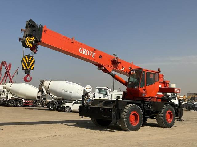 Grove RT530E - Rough terrain crane: picture 1 Grove RT530E - Rough terrain crane: picture 1