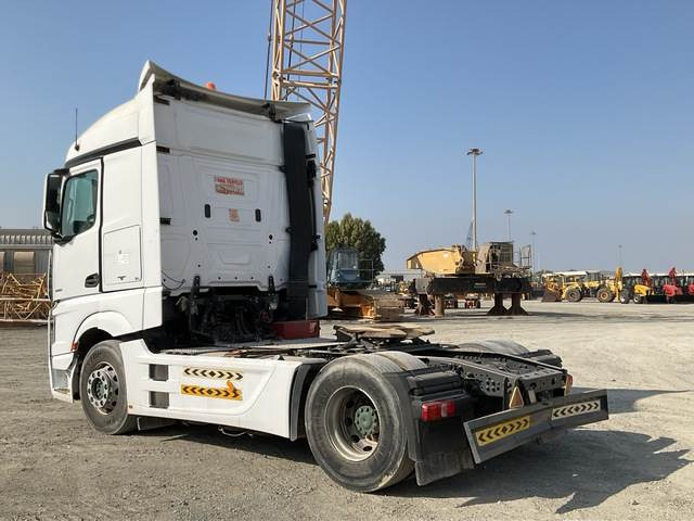 Mercedes-Benz 1845 - Tractor unit: picture 2 Mercedes-Benz 1845 - Tractor unit: picture 2