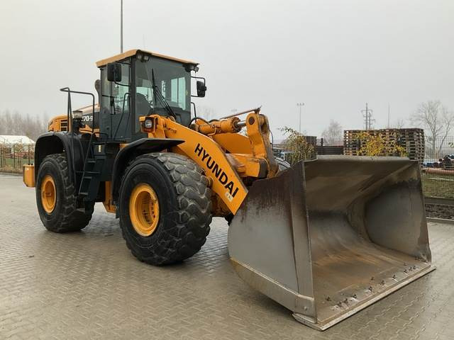 Hyundai HL770-9 - Wheel loader: picture 4 Hyundai HL770-9 - Wheel loader: picture 4