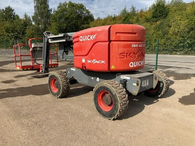 SkyJack SJ46AJ - Articulated boom: picture 2 SkyJack SJ46AJ - Articulated boom: picture 2