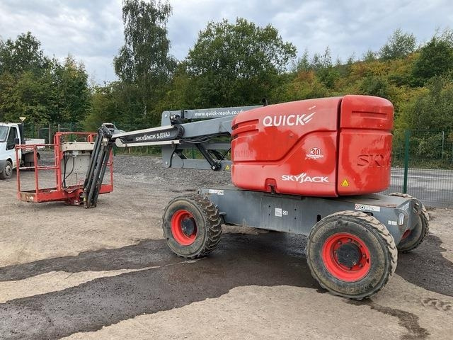 SkyJack SJ51AJ - Articulated boom: picture 2 SkyJack SJ51AJ - Articulated boom: picture 2