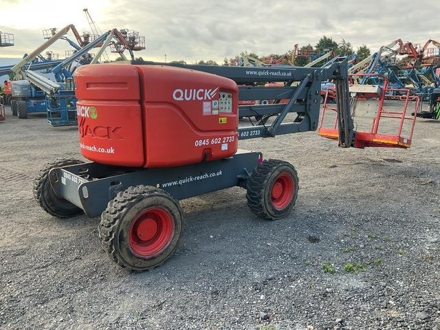 SkyJack SJ51AJ - Articulated boom: picture 3 SkyJack SJ51AJ - Articulated boom: picture 3