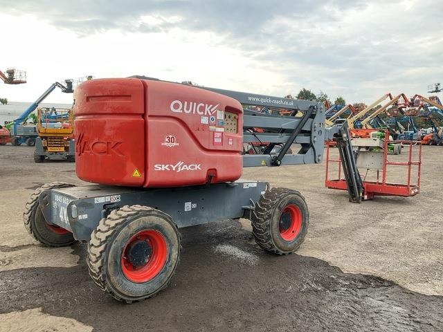 SkyJack SJ51AJ - Articulated boom: picture 3 SkyJack SJ51AJ - Articulated boom: picture 3