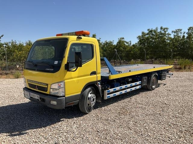 Mitsubishi Canter - Tow truck: picture 1 Mitsubishi Canter - Tow truck: picture 1