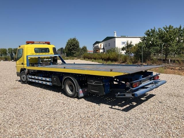 Mitsubishi Canter - Tow truck: picture 2 Mitsubishi Canter - Tow truck: picture 2