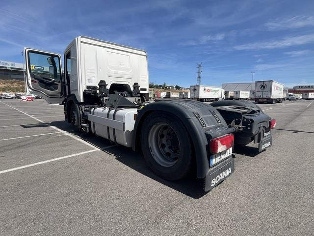 Scania P410 - Tractor unit: picture 2 Scania P410 - Tractor unit: picture 2