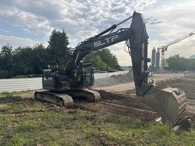 Hitachi ZX225USLC-6 - Crawler excavator: picture 5 Hitachi ZX225USLC-6 - Crawler excavator: picture 5