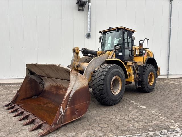 CAT 966M - Wheel loader: picture 1 CAT 966M - Wheel loader: picture 1