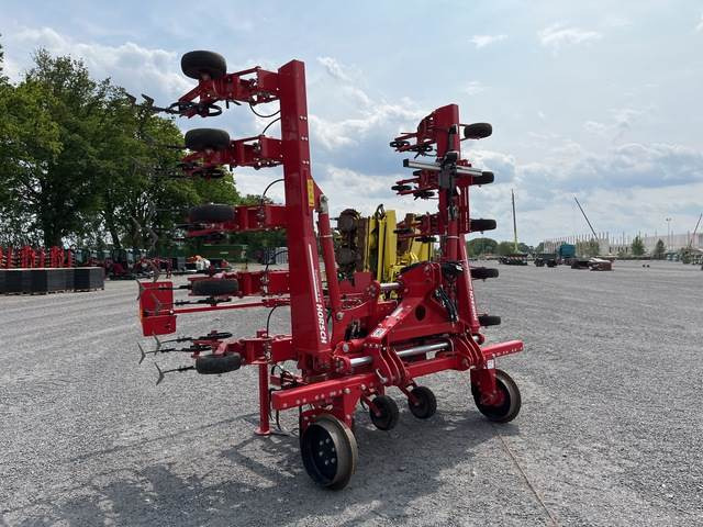 Horsch Transformer 6VF - Soil tillage equipment: picture 4 Horsch Transformer 6VF - Soil tillage equipment: picture 4