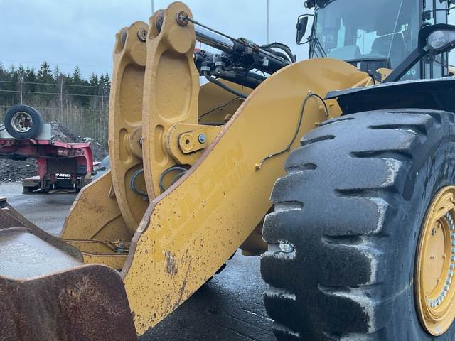 Wheel loader CAT 982M: picture 23