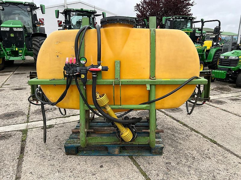 Amazone US602 12m - Tractor mounted sprayer: picture 2 Amazone US602 12m - Tractor mounted sprayer: picture 2