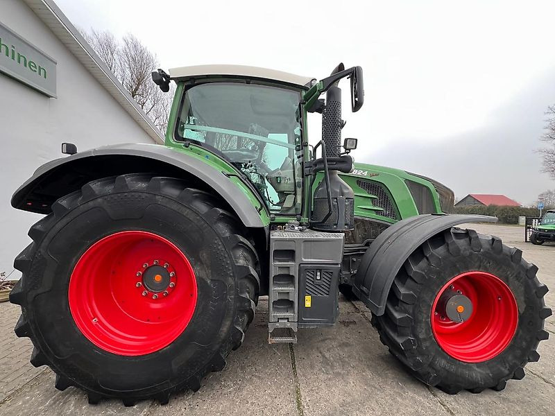 Fendt 824 Vario Profi Plus - Farm tractor: picture 5 Fendt 824 Vario Profi Plus - Farm tractor: picture 5