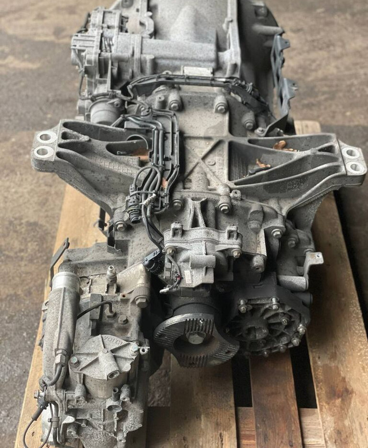 G 211-12 Mercedes-Benz Actros MP4 - Gearbox for Truck: picture 2 G 211-12 Mercedes-Benz Actros MP4 - Gearbox for Truck: picture 2