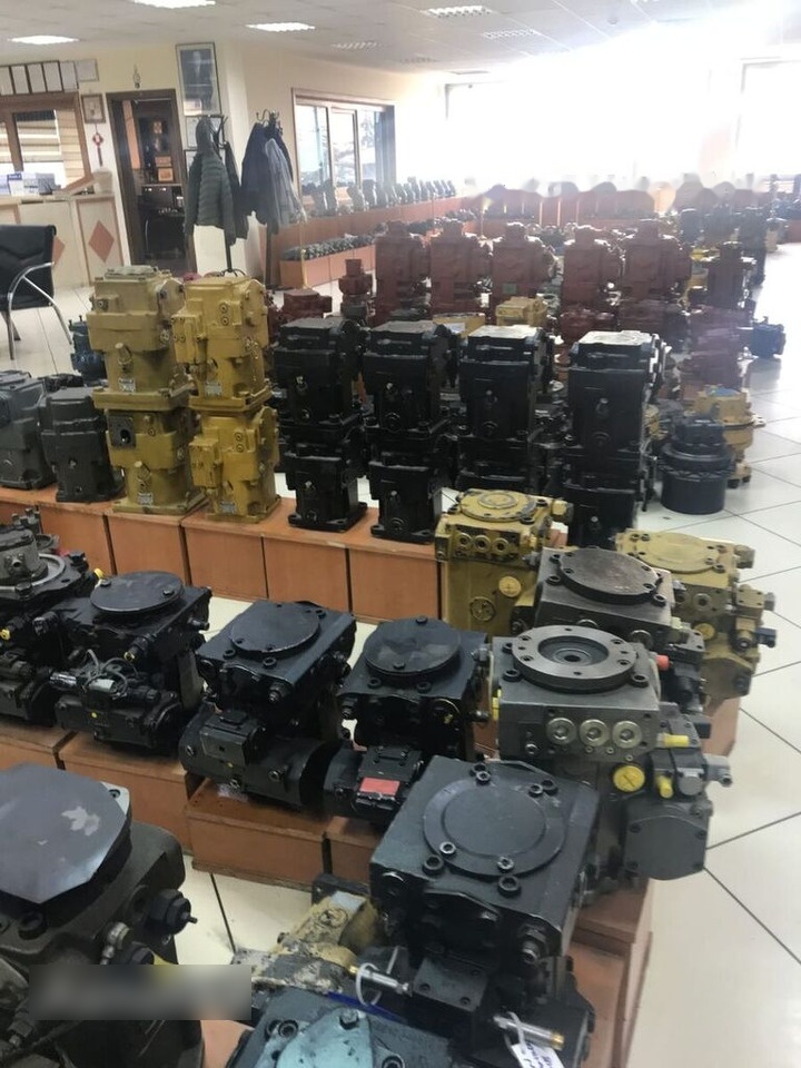 Rexroth A8VO107  for Rexroth backhoe loader for parts - Hydraulic motor for Backhoe loader: picture 2 Rexroth A8VO107  for Rexroth backhoe loader for parts - Hydraulic motor for Backhoe loader: picture 2