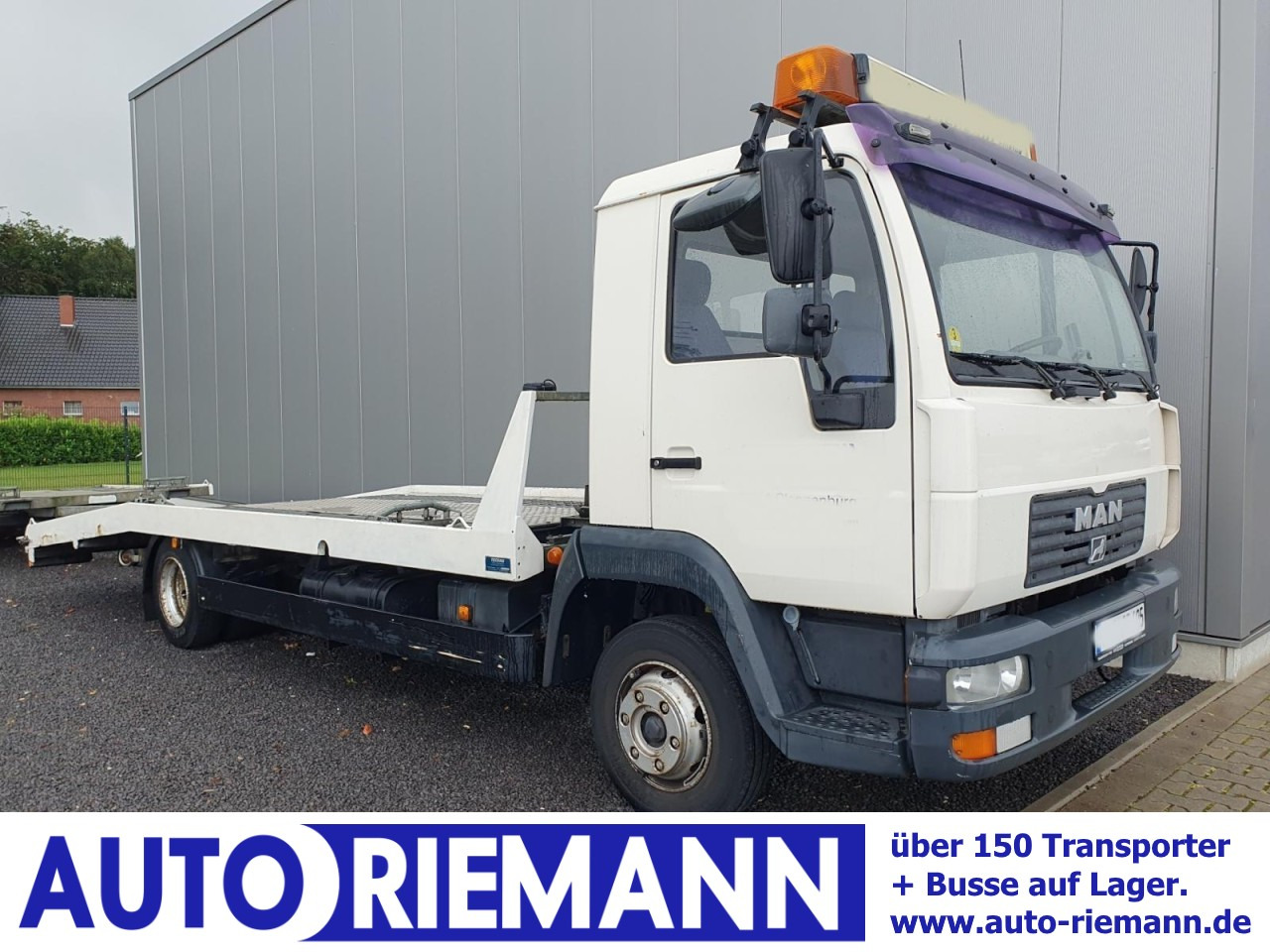Man LE 8.180 Autotransporter NL: 2940 kg - Autotransporter truck: picture 1 Man LE 8.180 Autotransporter NL: 2940 kg - Autotransporter truck: picture 1