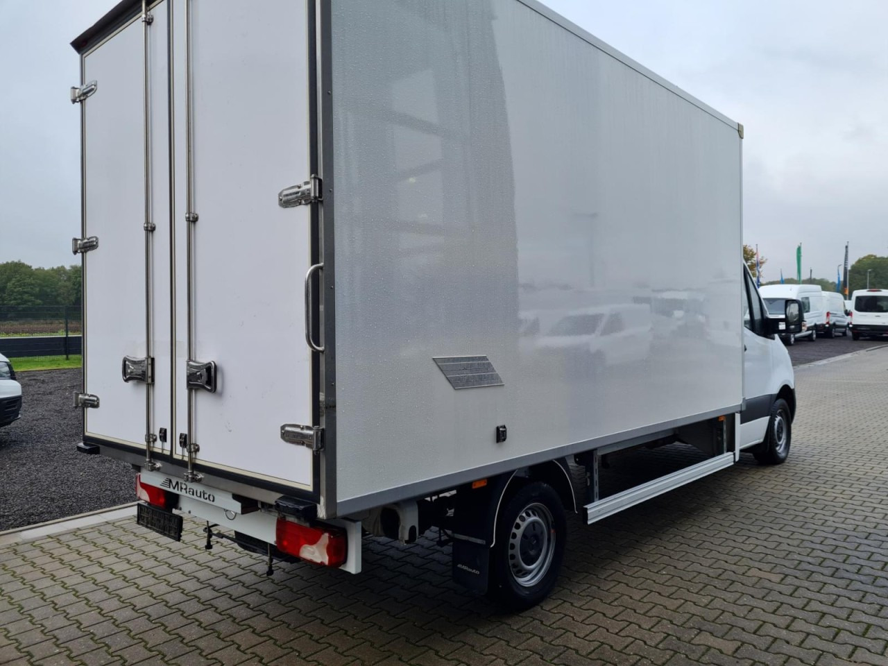 Mercedes-Benz Sprinter 315 CDI Koffer RWD KLIMA TEMPOMAT - Box van: picture 4 Mercedes-Benz Sprinter 315 CDI Koffer RWD KLIMA TEMPOMAT - Box van: picture 4