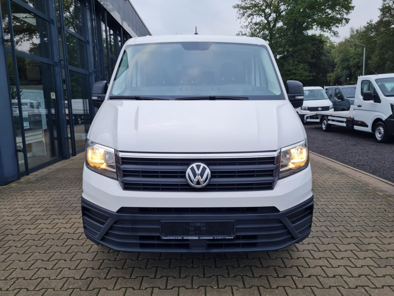 Volkswagen Crafter 35 Doka MR Pritsche AHK Klima 7 Sitzer - Open body delivery van, Combi van: picture 2 Volkswagen Crafter 35 Doka MR Pritsche AHK Klima 7 Sitzer - Open body delivery van, Combi van: picture 2