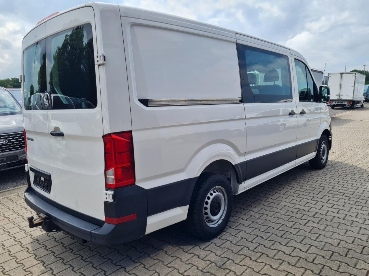 Volkswagen Crafter 35 Kasten Plus Doka mixto TDI L2H2 AHK - Panel van, Combi van: picture 5 Volkswagen Crafter 35 Kasten Plus Doka mixto TDI L2H2 AHK - Panel van, Combi van: picture 5