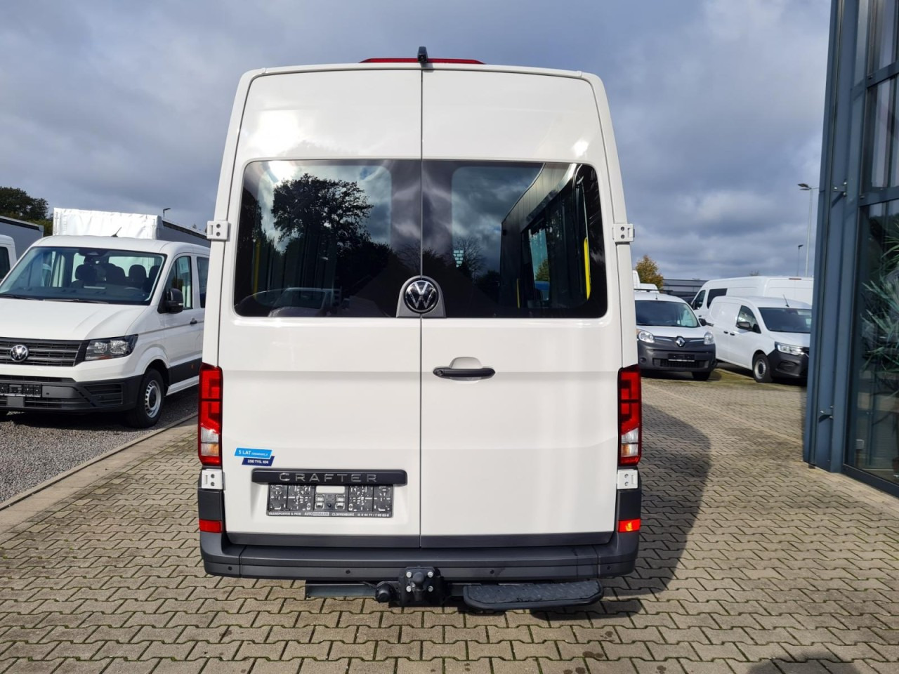 Volkswagen Crafter 35 Kasten TDI MR L3h3 Standheiz AHK - Panel van: picture 5 Volkswagen Crafter 35 Kasten TDI MR L3h3 Standheiz AHK - Panel van: picture 5