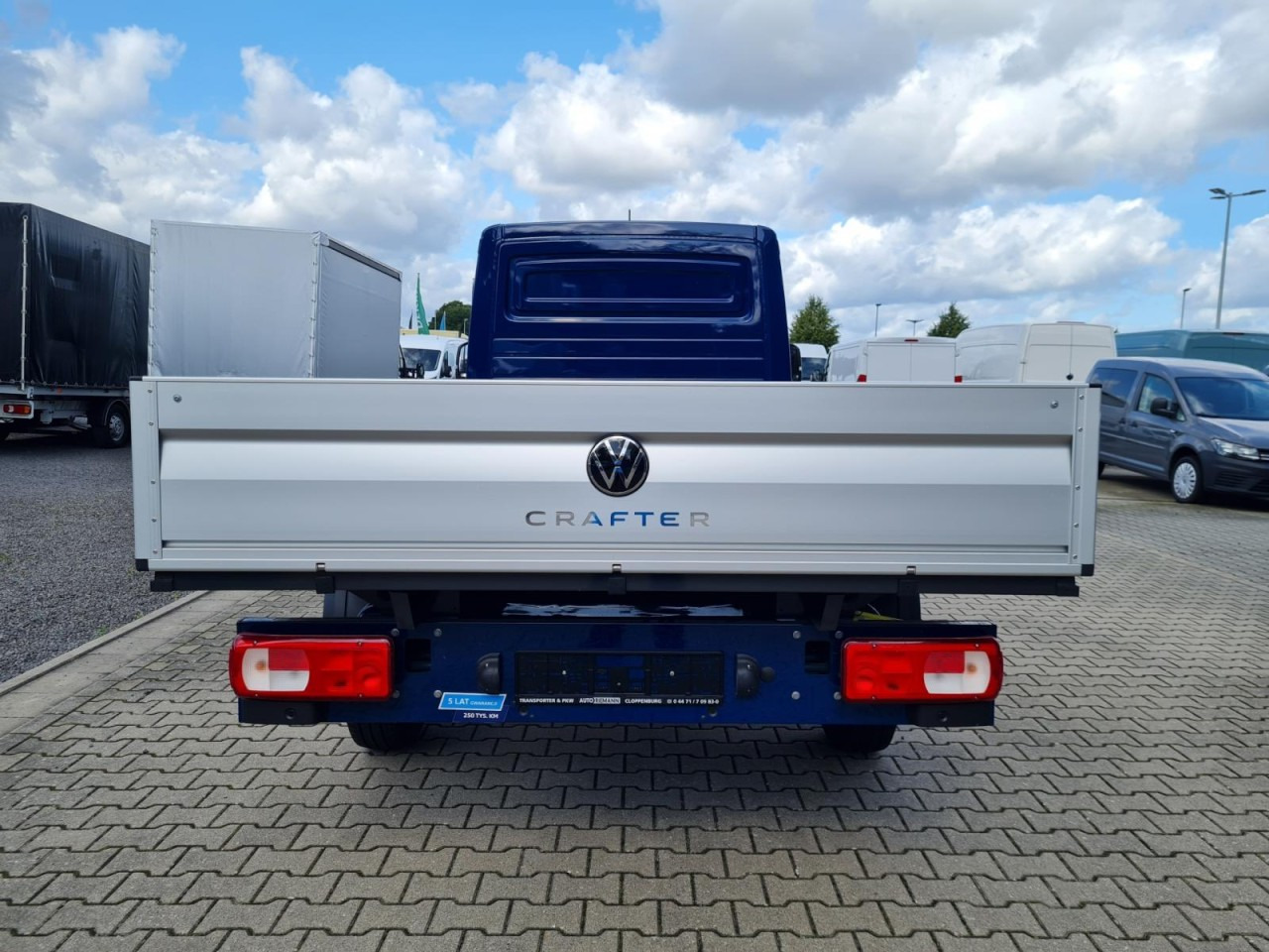 Volkswagen Crafter 35 Pritsche TDI L3 KLIMA TEMPOMAT 3 Sitzer - Open body delivery van: picture 5 Volkswagen Crafter 35 Pritsche TDI L3 KLIMA TEMPOMAT 3 Sitzer - Open body delivery van: picture 5