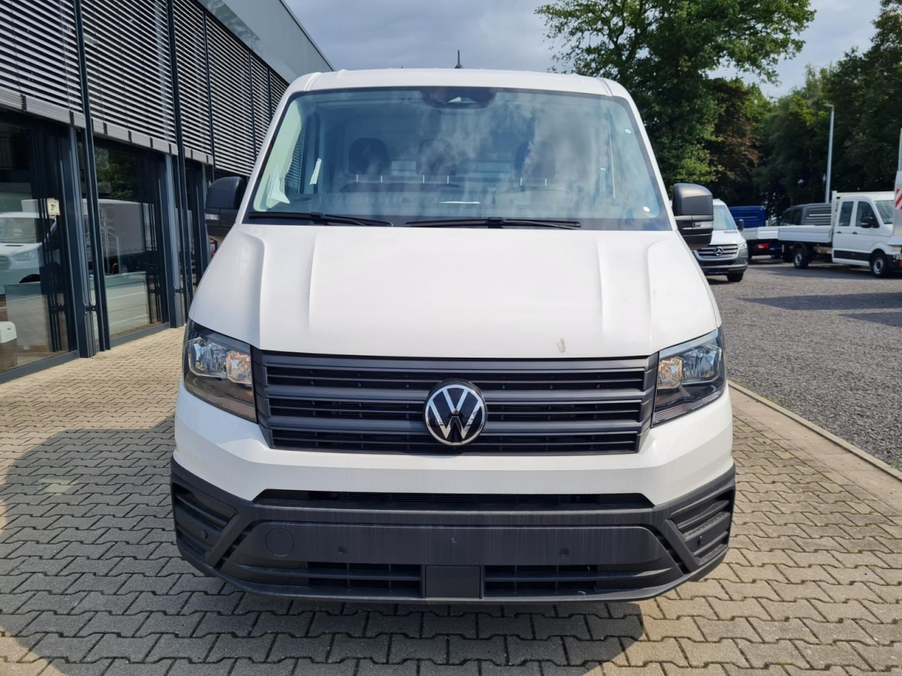 Volkswagen Crafter 35 Pritsche TDi MR L3 KLIMA TEMPOMAT - Open body delivery van: picture 2 Volkswagen Crafter 35 Pritsche TDi MR L3 KLIMA TEMPOMAT - Open body delivery van: picture 2