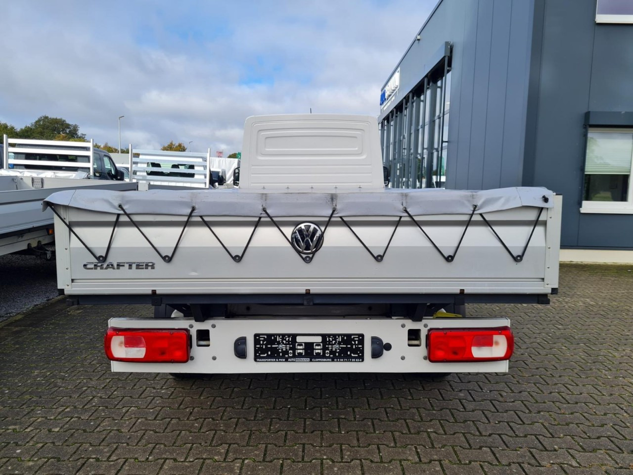 Volkswagen Crafter 35 Pritsche Tdi lang L4 KLIMA - Open body delivery van: picture 5 Volkswagen Crafter 35 Pritsche Tdi lang L4 KLIMA - Open body delivery van: picture 5