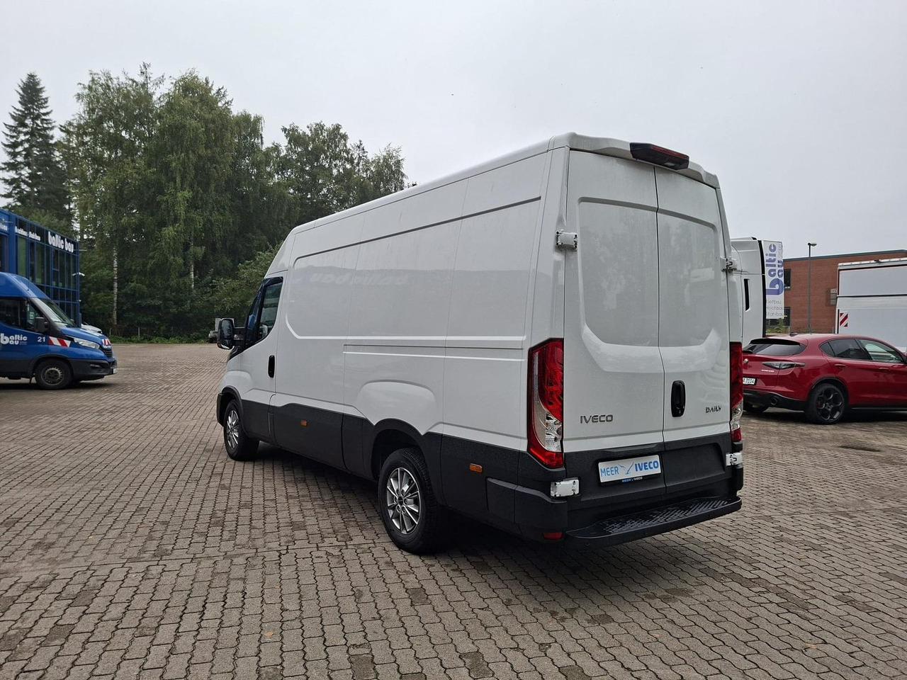 Iveco 35S16A8V Klima, Radio, Kamera ab 0% Finanzierbar - Panel van: picture 3 Iveco 35S16A8V Klima, Radio, Kamera ab 0% Finanzierbar - Panel van: picture 3