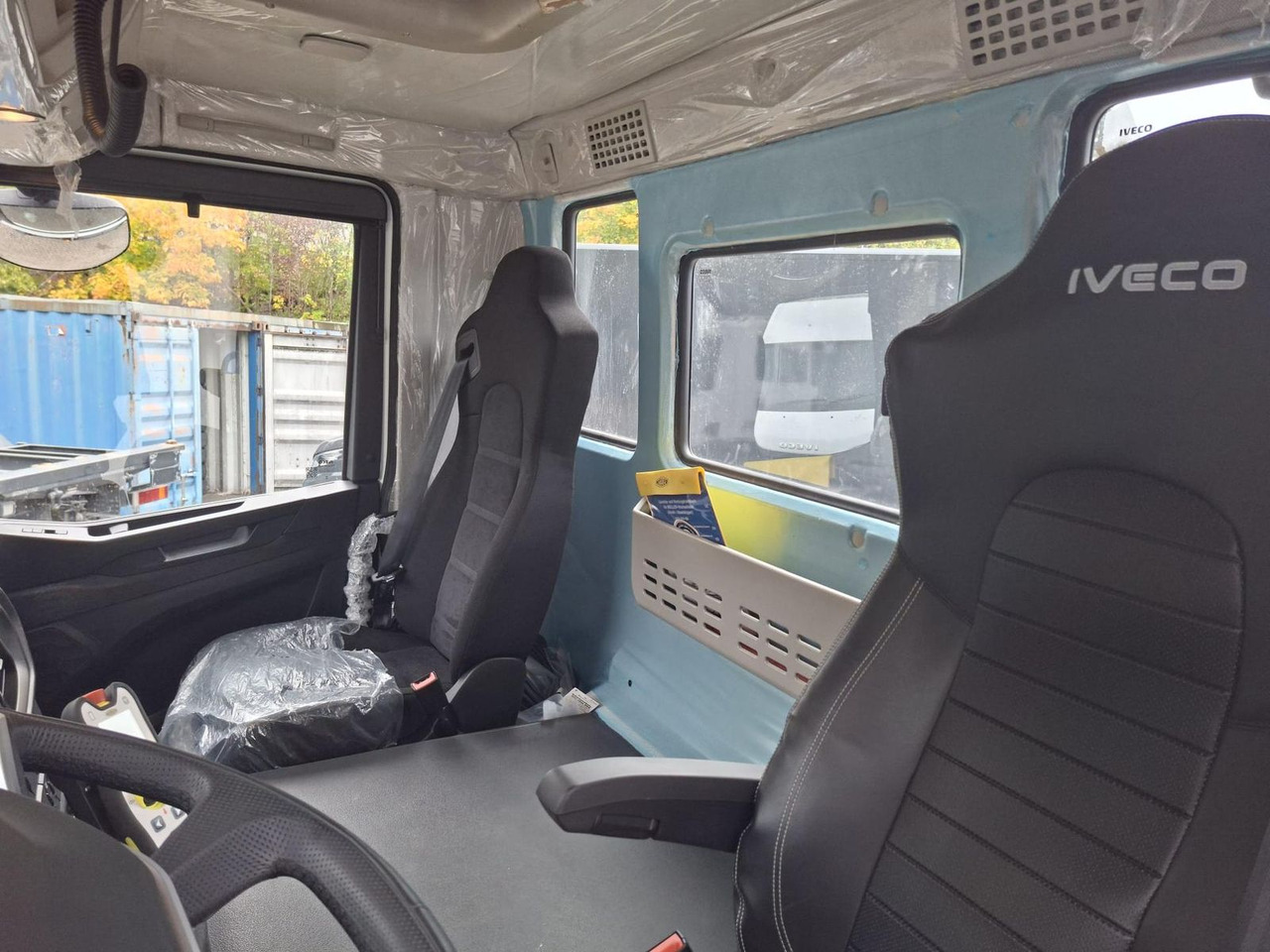 Tipper Iveco X-Way AD300X46Z/P HR OFF MEILER ABROLLKIPPER ...: picture 16