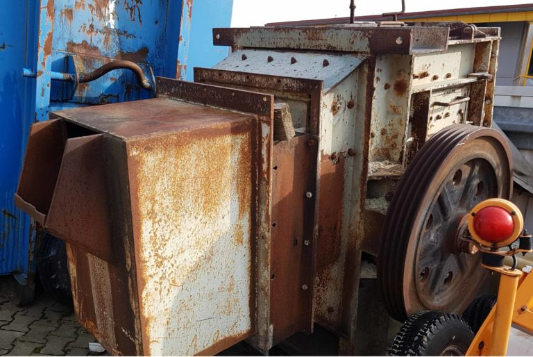 Hazemag SAP3 800 x 650 mm – Impact crusher / Prallmühle - Impact crusher: picture 1 Hazemag SAP3 800 x 650 mm – Impact crusher / Prallmühle - Impact crusher: picture 1