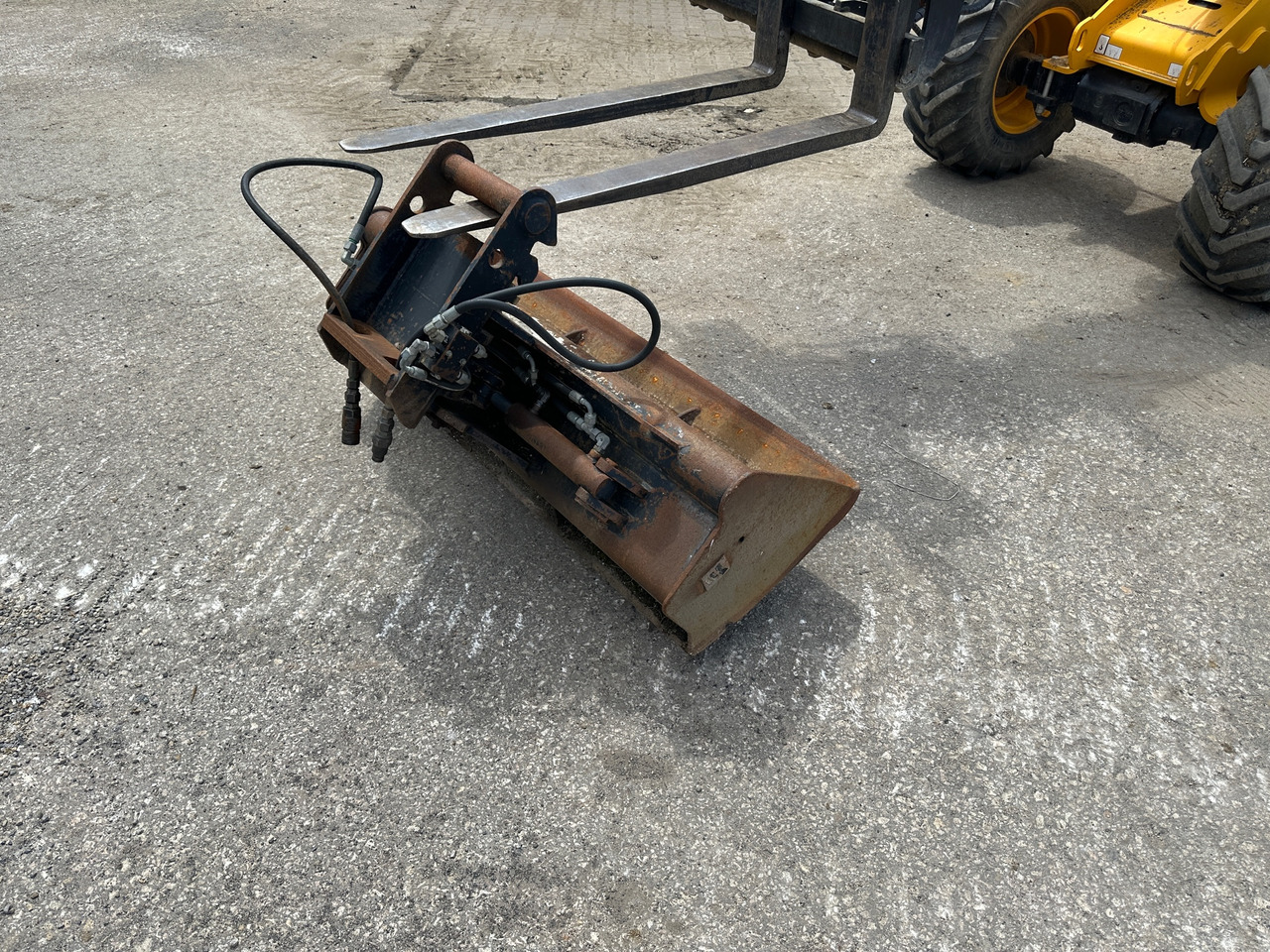 Hydraulischer Grabenlöffel MS 08 145 cm - Excavator bucket for Construction machinery: picture 2 Hydraulischer Grabenlöffel MS 08 145 cm - Excavator bucket for Construction machinery: picture 2