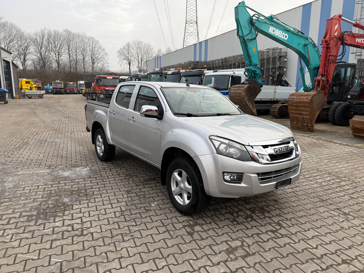 Isuzu DMAX 2,5 Pickup Automatik - Pickup truck: picture 3 Isuzu DMAX 2,5 Pickup Automatik - Pickup truck: picture 3