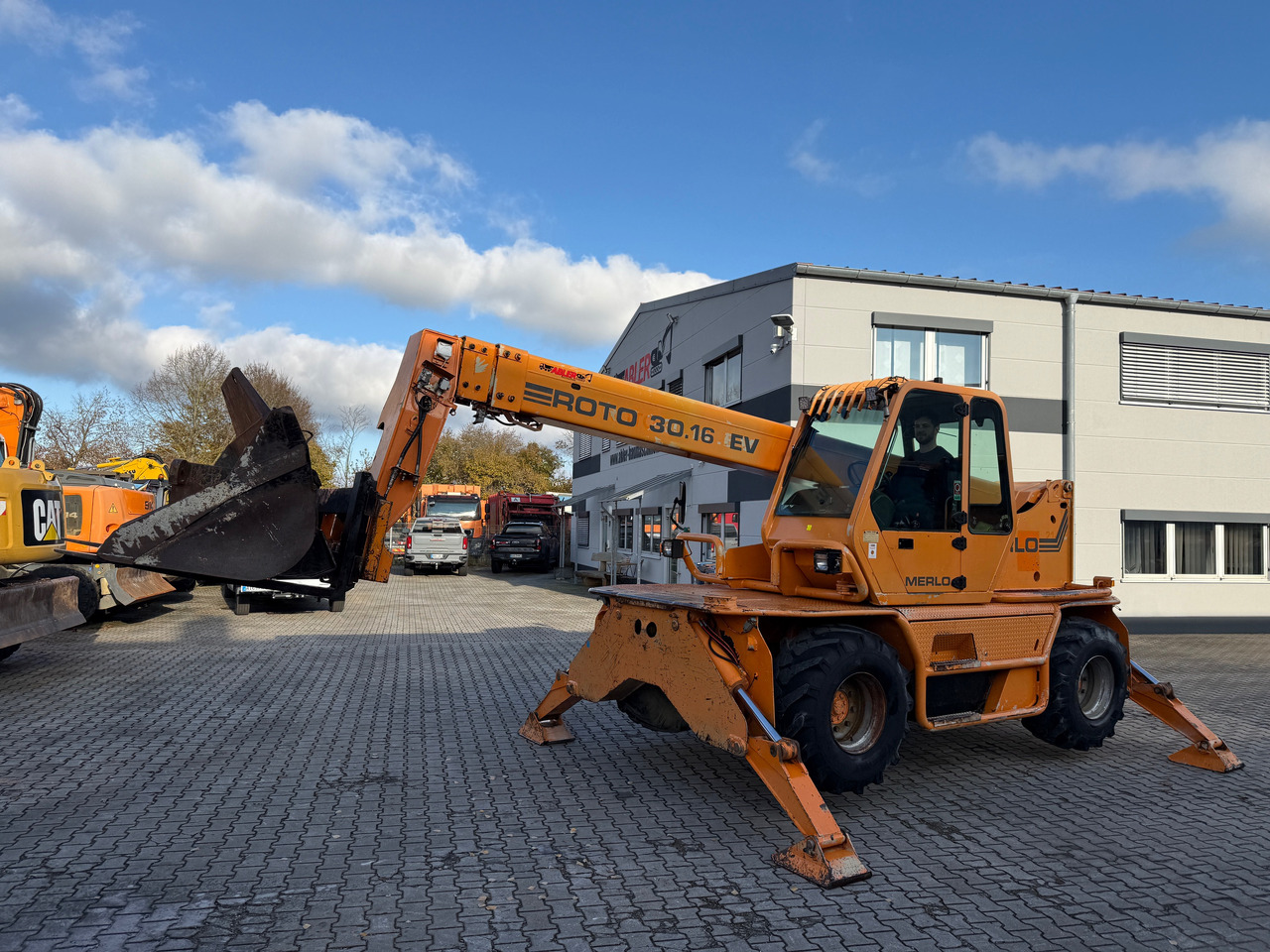 Merlo Roto 30.16 EV Teleskoplader 16m Arbeitskorb - Wheel loader: picture 2 Merlo Roto 30.16 EV Teleskoplader 16m Arbeitskorb - Wheel loader: picture 2