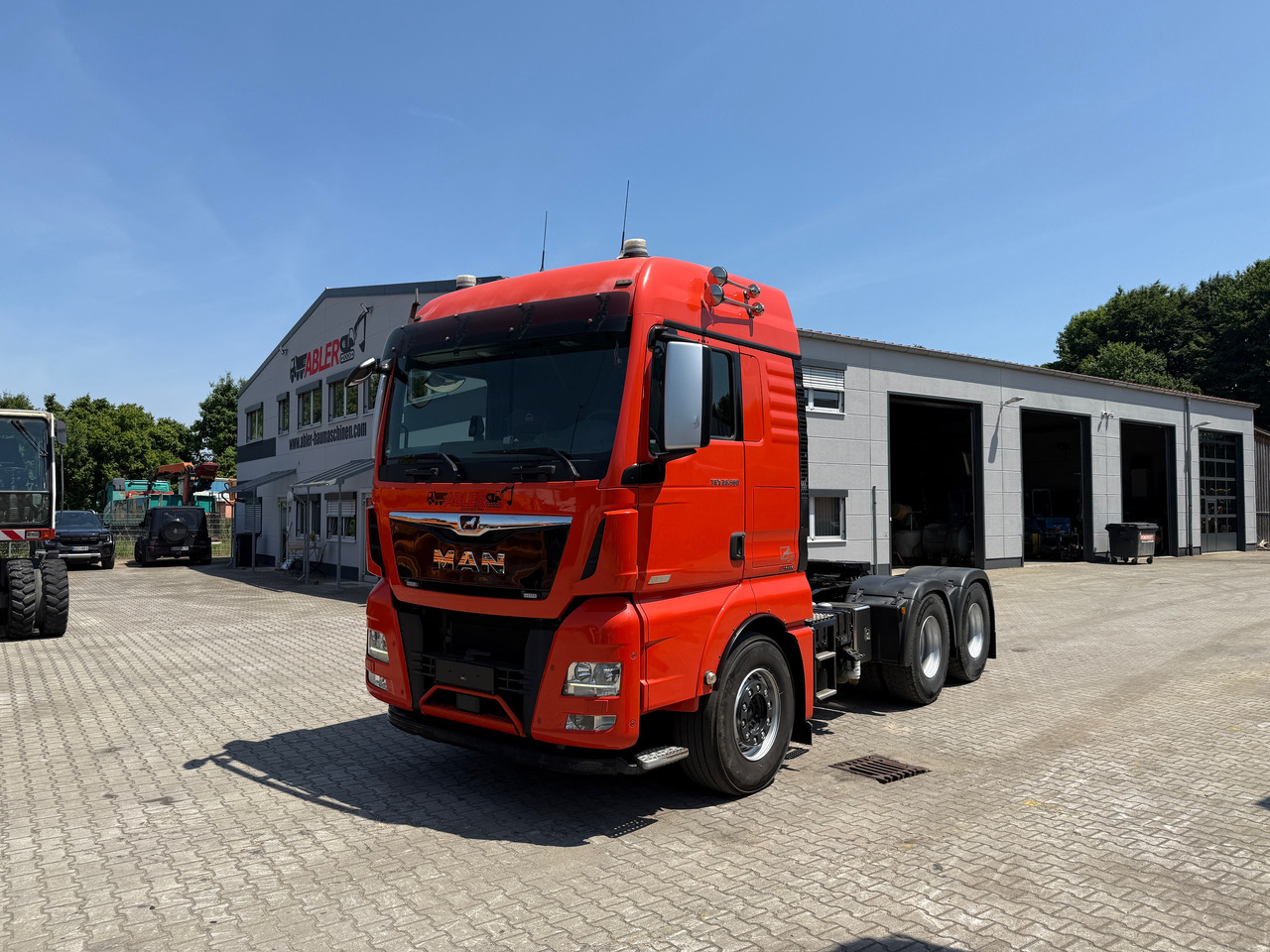 MAN TGX 26.560 Swerlast SZM 120.000 kg Retarder ACC - Tractor unit: picture 2 MAN TGX 26.560 Swerlast SZM 120.000 kg Retarder ACC - Tractor unit: picture 2