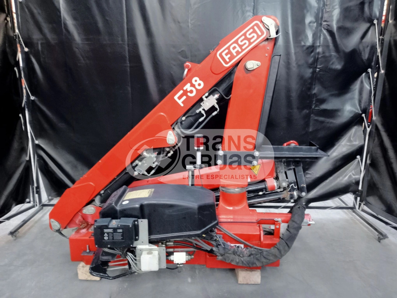 Grúa Fassi F38AF - Loader crane for Truck: picture 1 Grúa Fassi F38AF - Loader crane for Truck: picture 1