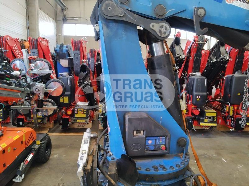 Grúa HMF ODIN solo para recambios - Loader crane: picture 3 Grúa HMF ODIN solo para recambios - Loader crane: picture 3