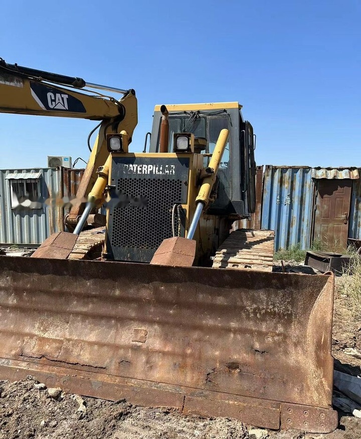 Caterpillar D6G-2 - Bulldozer: picture 1 Caterpillar D6G-2 - Bulldozer: picture 1