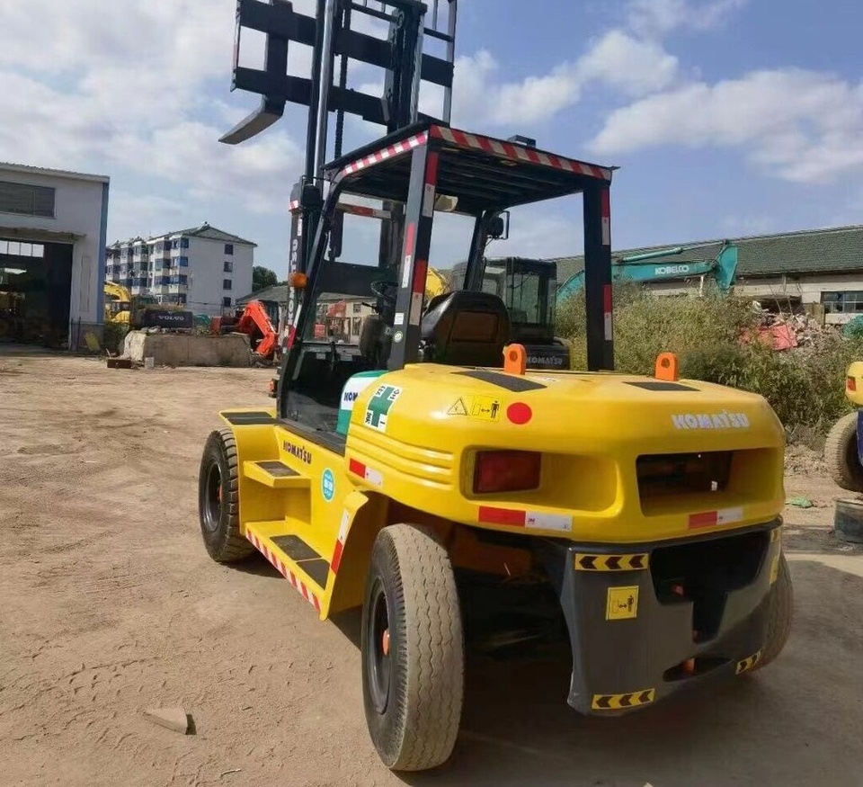 Komatsu FD70 - Diesel forklift: picture 5 Komatsu FD70 - Diesel forklift: picture 5