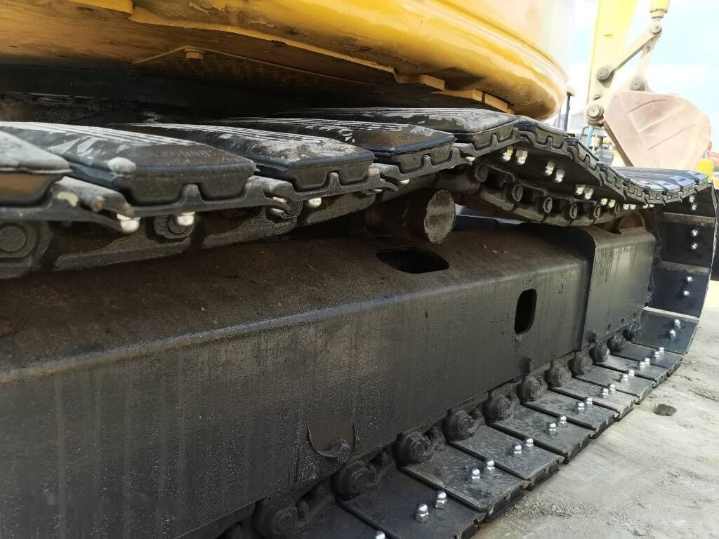 Mini excavator Komatsu PC35MR: picture 5