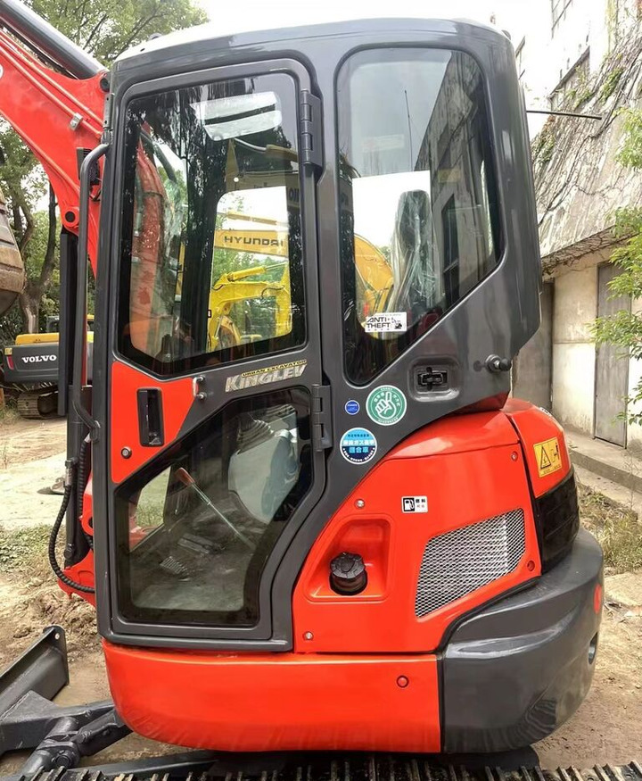 Kubota U35 - Crawler excavator: picture 3 Kubota U35 - Crawler excavator: picture 3