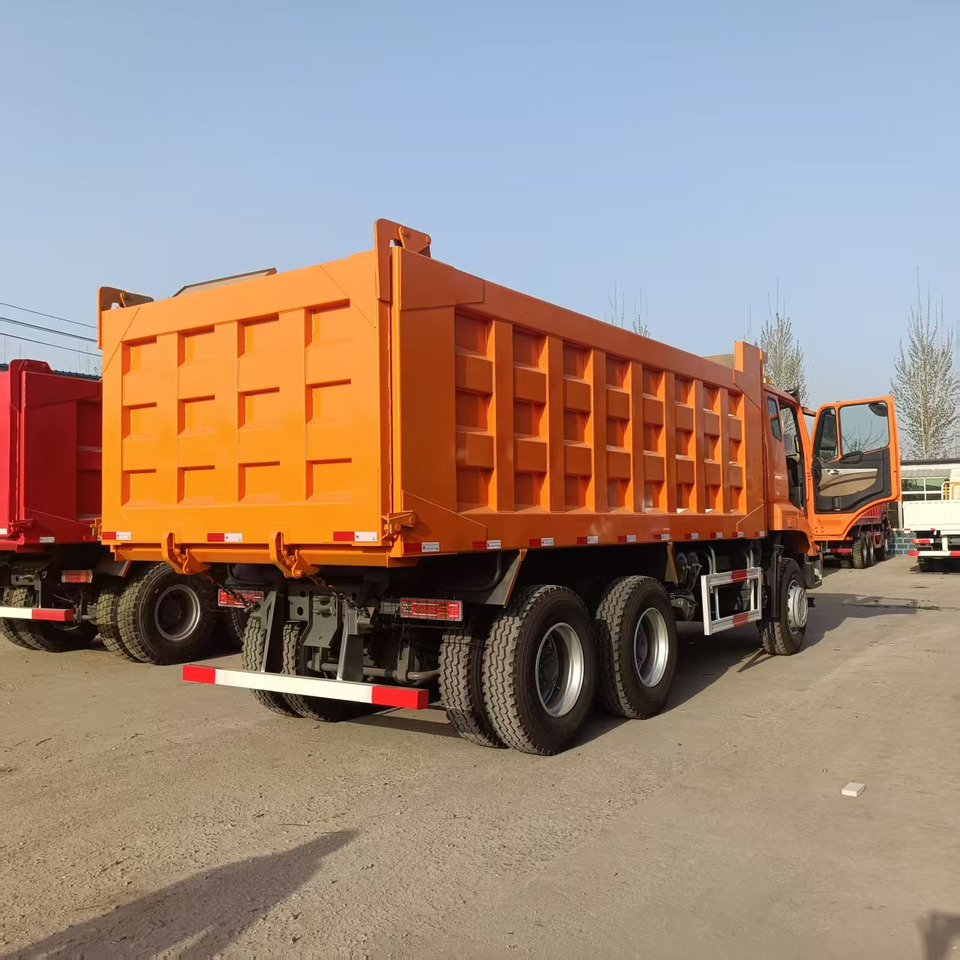 Tipper Sinotruk HOHAN 6*4 Dump truck: picture 9