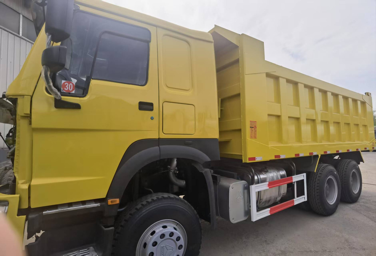 Sinotruk HOWO 371 Dump truck - Tipper: picture 4 Sinotruk HOWO 371 Dump truck - Tipper: picture 4