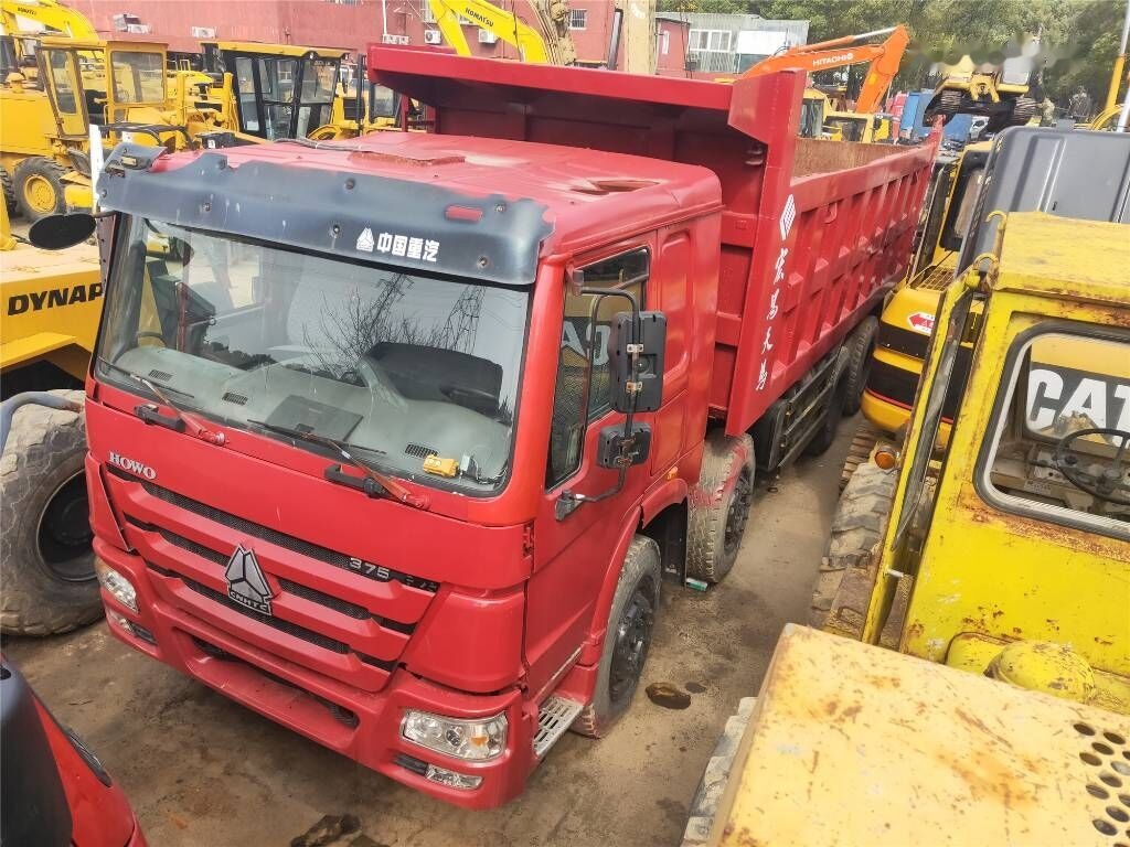 Sinotruk HOWO 8*4 Dump truck - Tipper: picture 4 Sinotruk HOWO 8*4 Dump truck - Tipper: picture 4