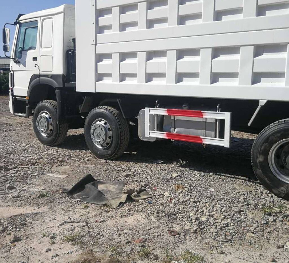 Sinotruk Howo - Tipper: picture 4 Sinotruk Howo - Tipper: picture 4