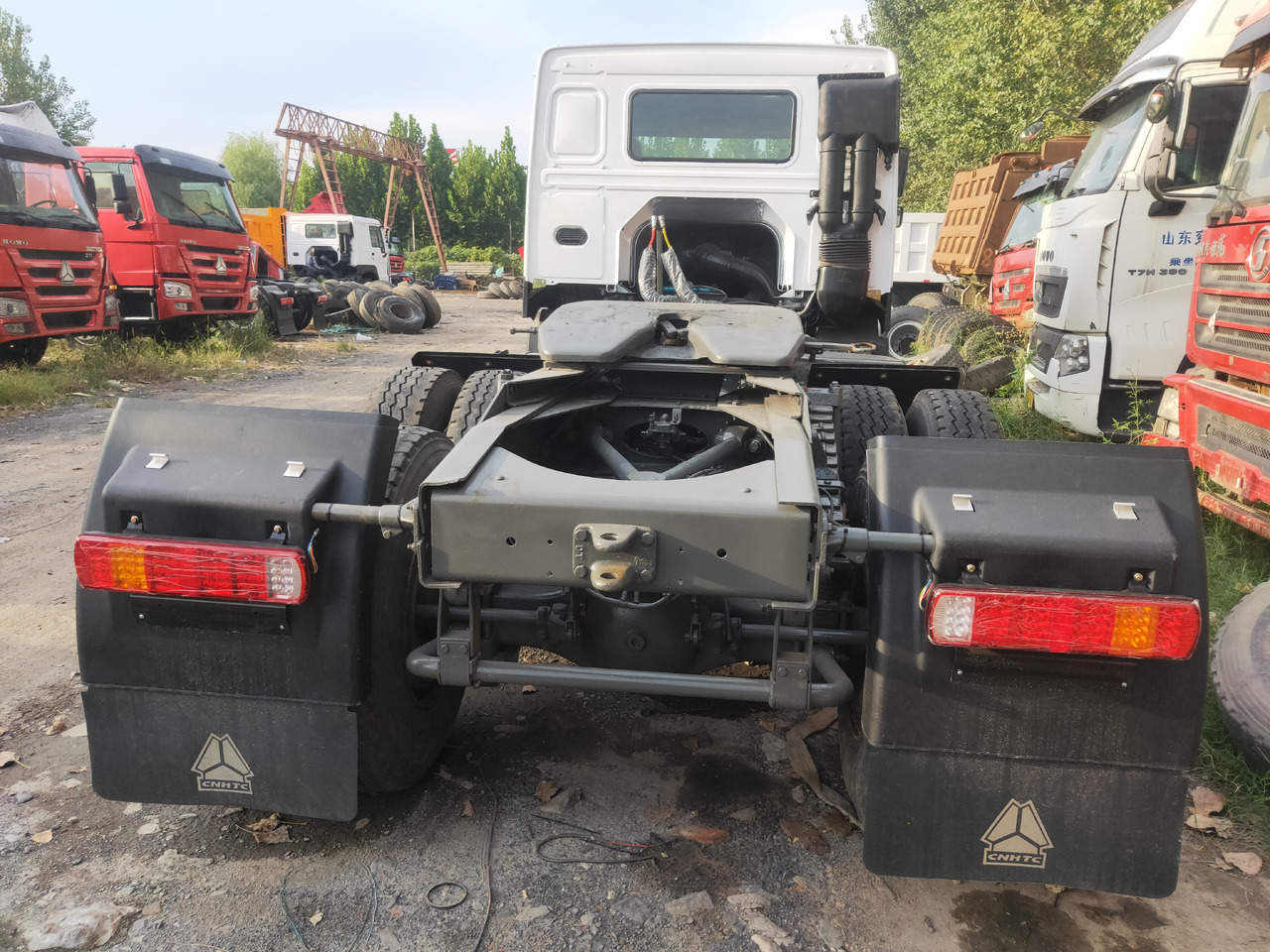 Tractor unit Sinotruk HOWO 371 6*4 Tractor: picture 8 Tractor unit Sinotruk HOWO 371 6*4 Tractor: picture 8