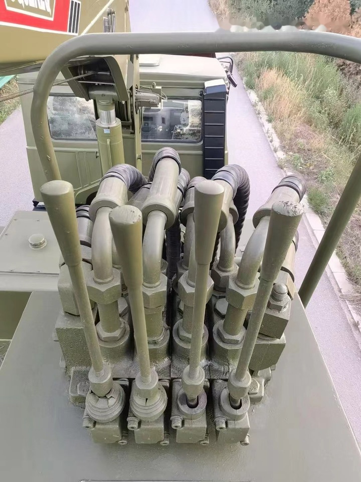 XCMG - Mobile crane: picture 2 XCMG - Mobile crane: picture 2