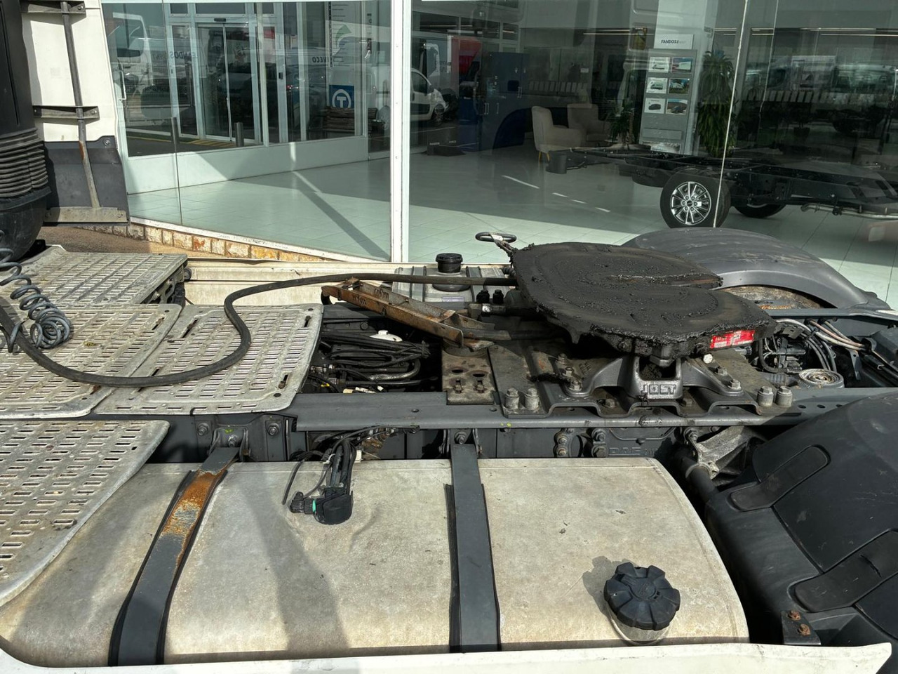 Cabeza Tractora DAF 480 SUPER SPACE CAB AUTOMATICA CON INTARDER - Tractor unit: picture 5 Cabeza Tractora DAF 480 SUPER SPACE CAB AUTOMATICA CON INTARDER - Tractor unit: picture 5