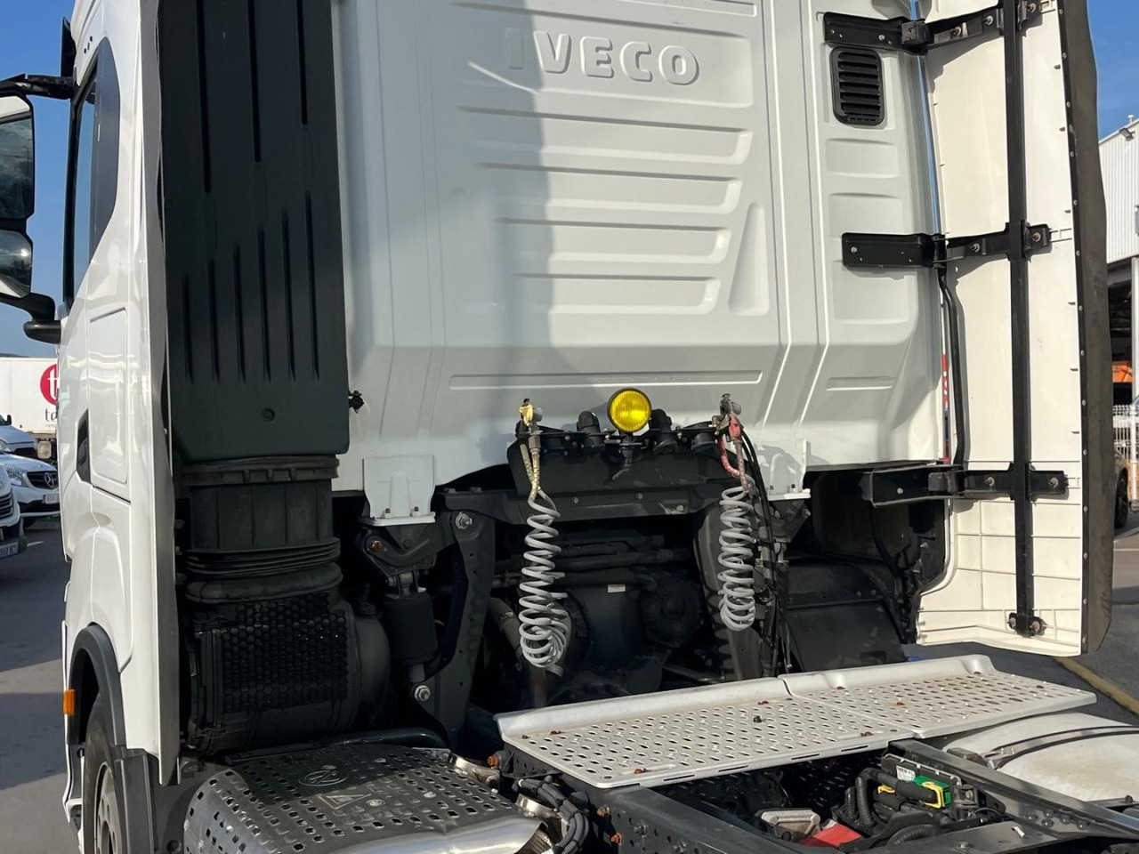 Cabeza Tractora IVECO 510 AUTOMATICO INTARDER - Tractor unit: picture 5 Cabeza Tractora IVECO 510 AUTOMATICO INTARDER - Tractor unit: picture 5
